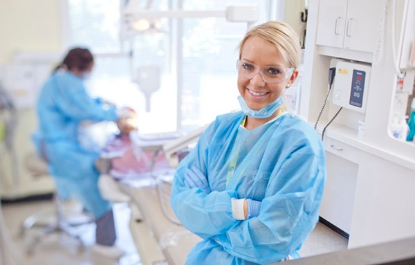 Dentist Aurora root canal treatment